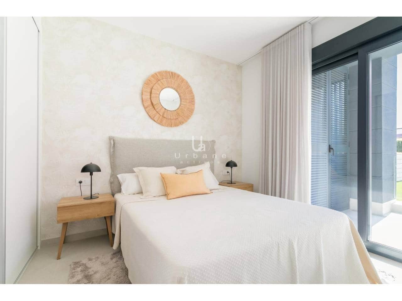 3 slaapkamer Penthouse te koop in Torrevieja met zwembad garage - € 540.000 (Ref: 9974521)