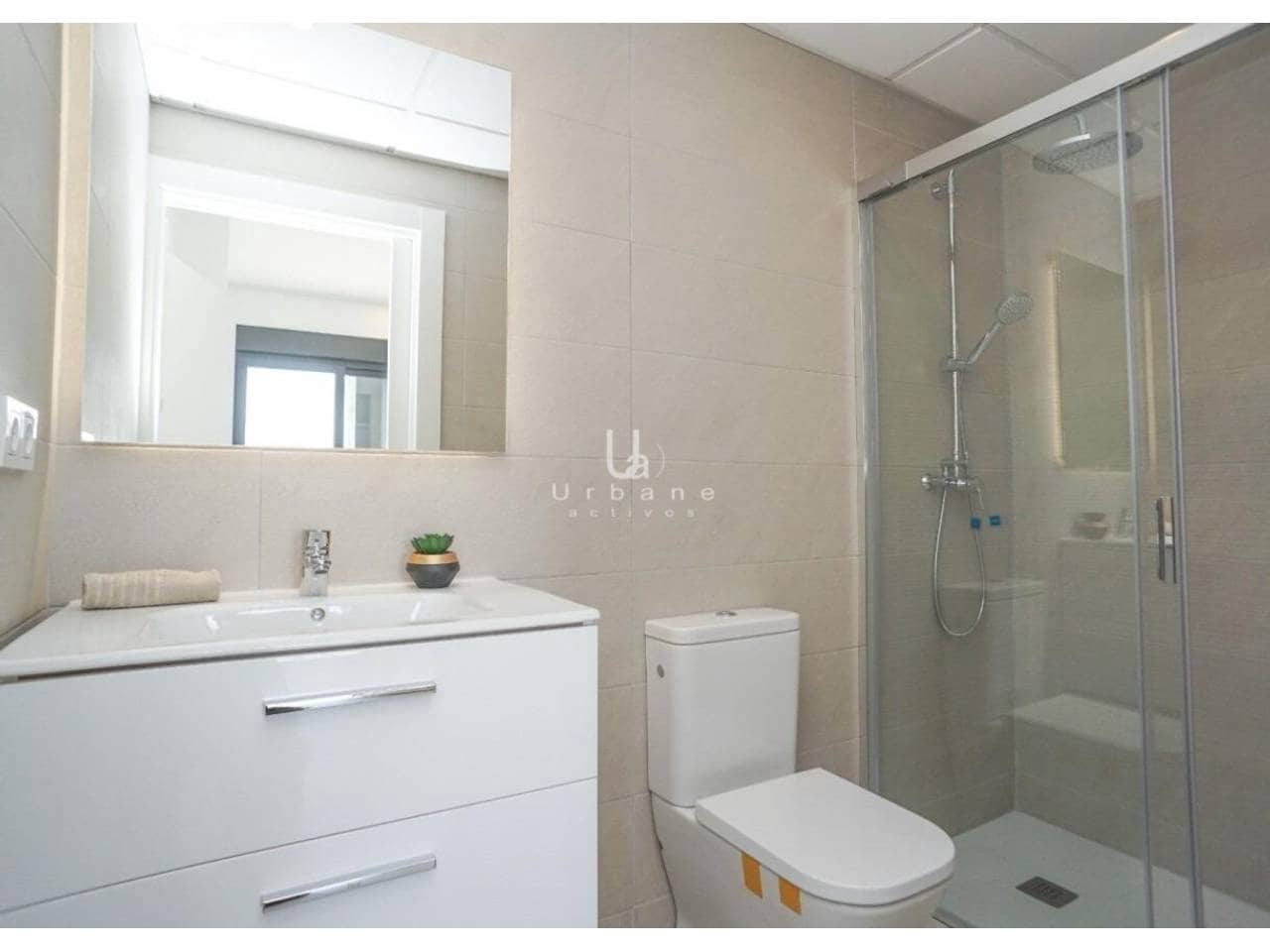 3 slaapkamer Penthouse te koop in Torrevieja met zwembad garage - € 540.000 (Ref: 9974521)