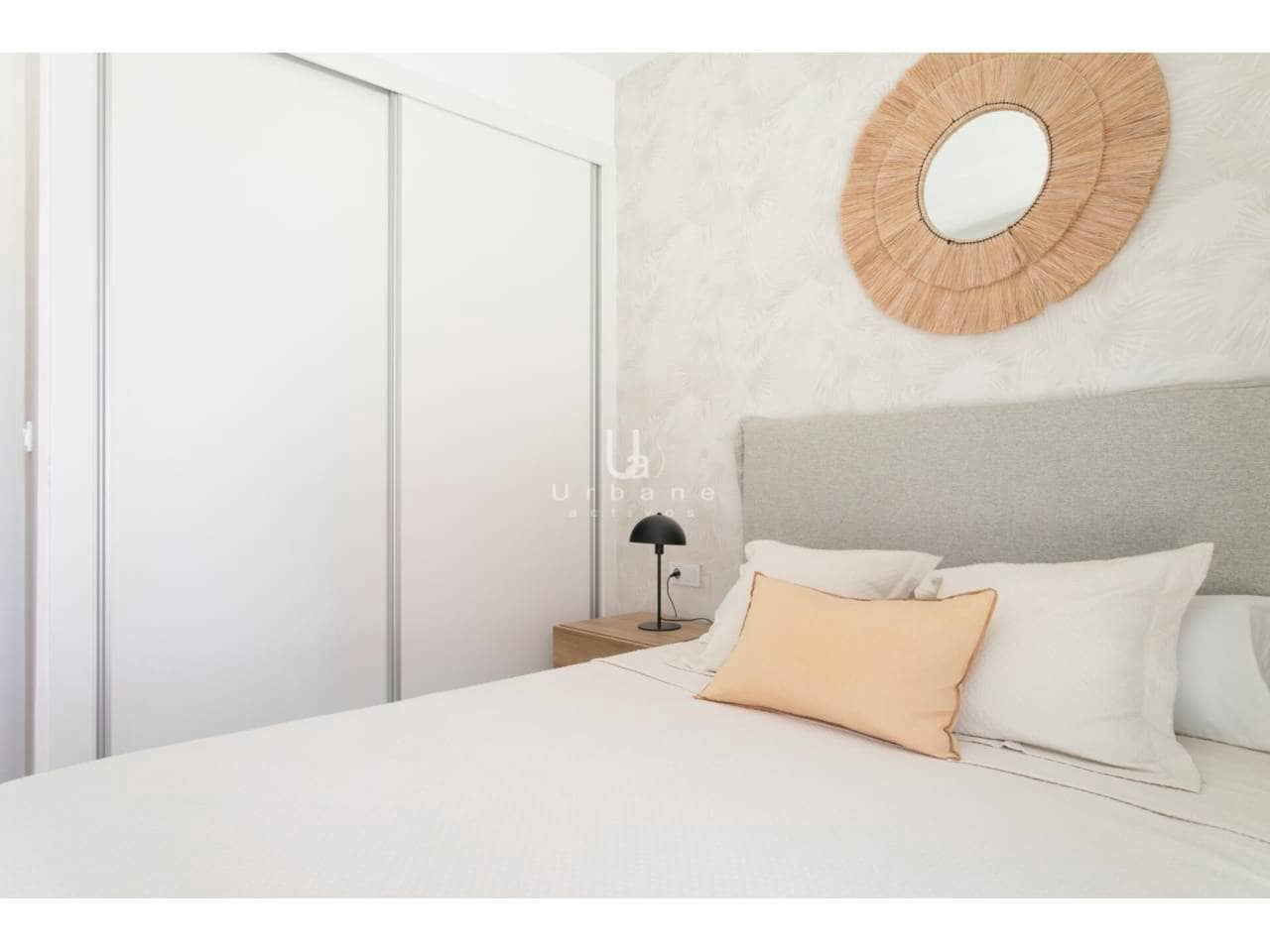 3 slaapkamer Penthouse te koop in Torrevieja met zwembad garage - € 540.000 (Ref: 9974521)