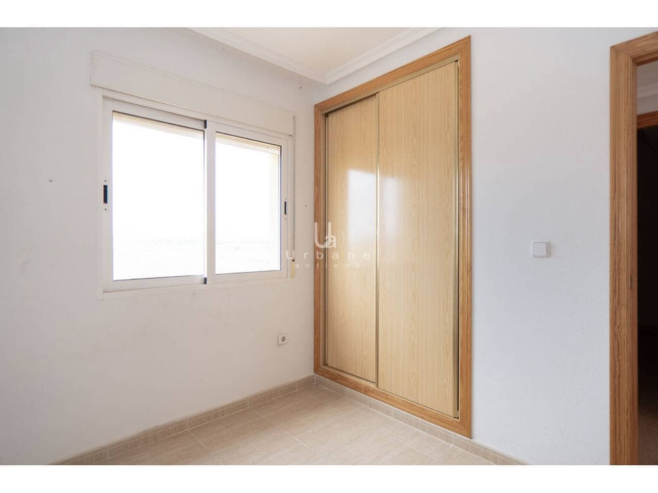 3 bedroom Flat for sale in Mar de Cristal with pool garage - € 152,500 (Ref: 9976718)