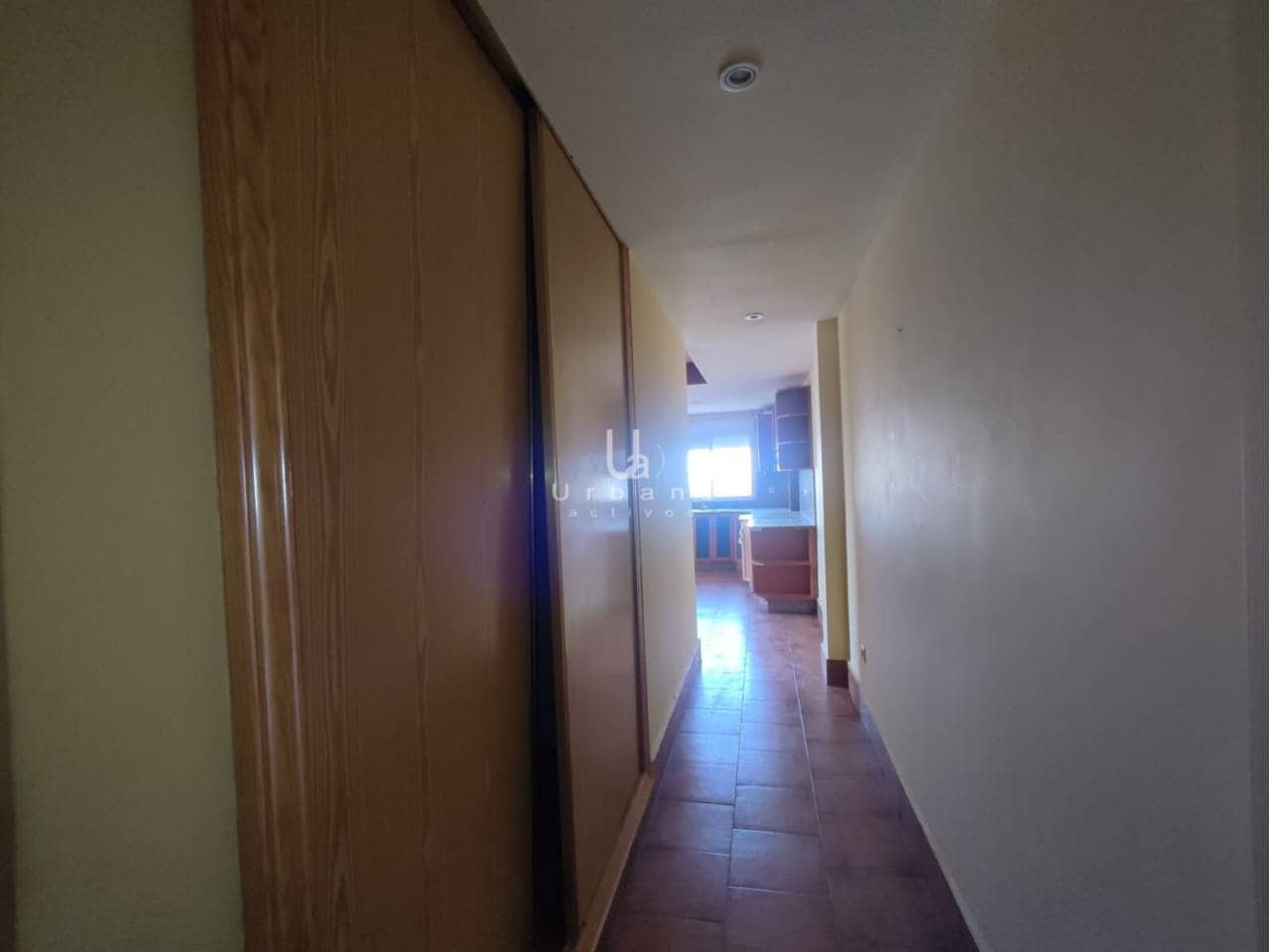 Piso de 3 habitaciones en Avileses en venta con garaje - 100.300 € (Ref: 9978078)