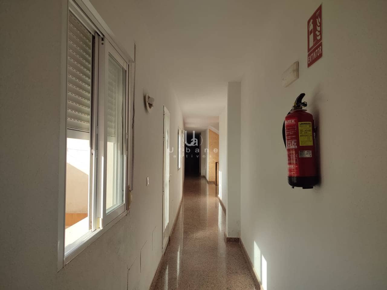 Piso de 3 habitaciones en Avileses en venta con garaje - 100.300 € (Ref: 9978078)