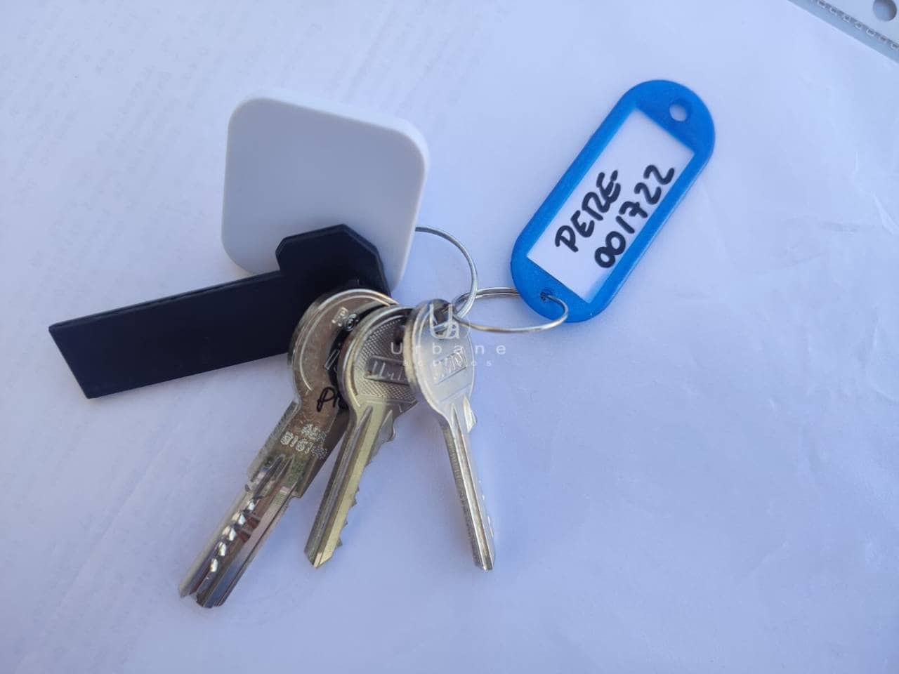 Piso de 3 habitaciones en Avileses en venta con garaje - 100.300 € (Ref: 9978078)