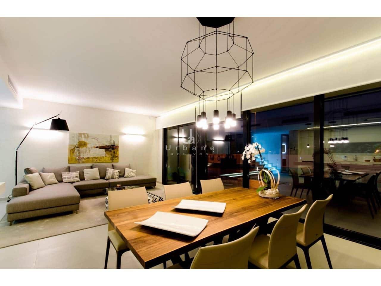 4 chambre Villa/Maison à vendre à Orihuela avec piscine garage - 1 195 000 € (Ref: 9984145)