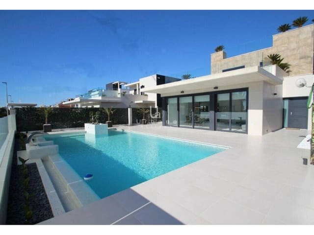 4 slaapkamer Villa te koop in Orihuela met zwembad garage - € 1.195.000 (Ref: 9984145)