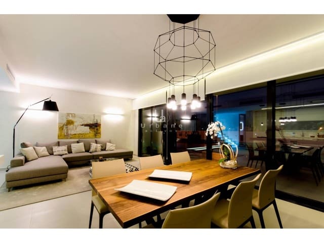4 slaapkamer Villa te koop in Orihuela met zwembad garage - € 1.195.000 (Ref: 9984145)