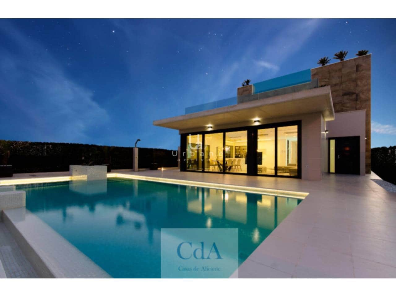 4 chambre Villa/Maison à vendre à Orihuela avec piscine garage - 1 195 000 € (Ref: 9984145)