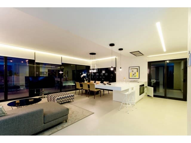 4 slaapkamer Villa te koop in Orihuela met zwembad garage - € 1.195.000 (Ref: 9984145)