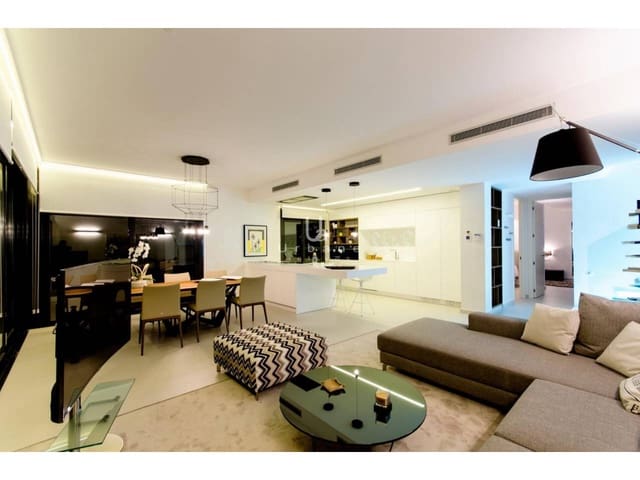4 slaapkamer Villa te koop in Orihuela met zwembad garage - € 1.195.000 (Ref: 9984145)