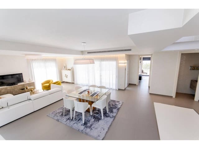 3 soverom Villa til salgs i Orihuela med svømmebasseng garasje - € 1 195 000 (Ref: 9984146)
