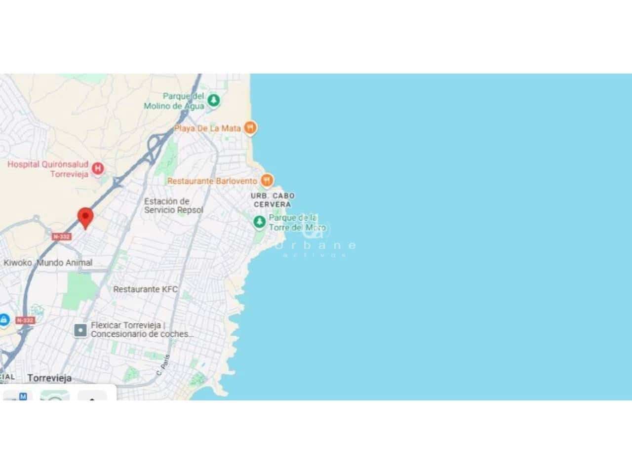 3 makuuhuone Huvila myytävänä paikassa Torrevieja mukana uima-altaan 
autotalli - 595 000 € (Ref: 9984147)