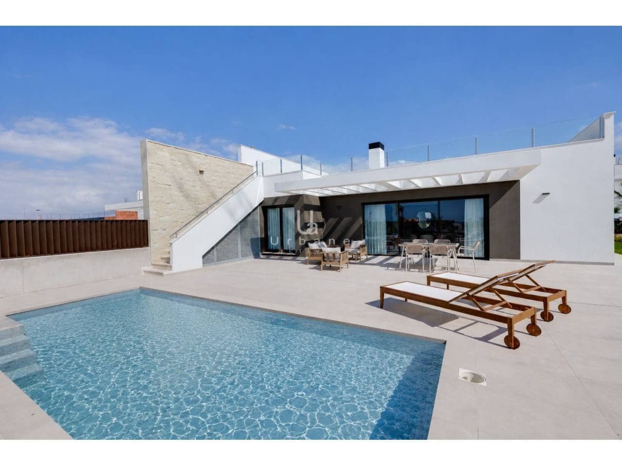 3 soveværelse Villa til salg i Muchamiel / Mutxamel med swimmingpool garage - € 660.000 (Ref: 9984149)