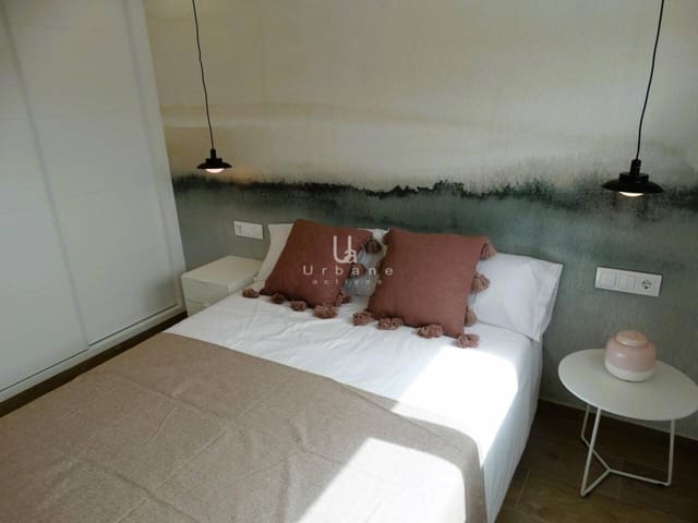 3 slaapkamer Bungalow te koop in Pilar de la Horadada met zwembad garage - € 295.000 (Ref: 9990137)