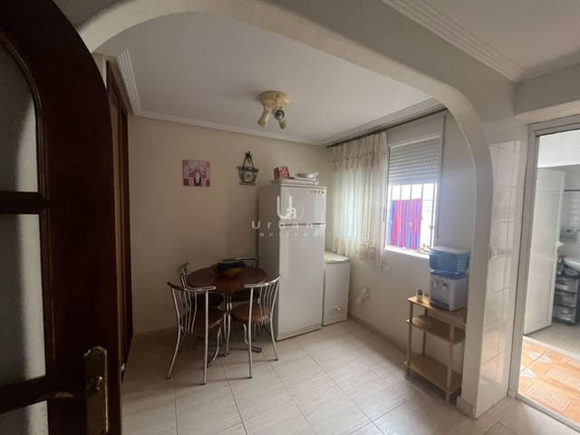 3 slaapkamer Huis te koop in Pilar de la Horadada met garage - € 315.000 (Ref: 9996556)