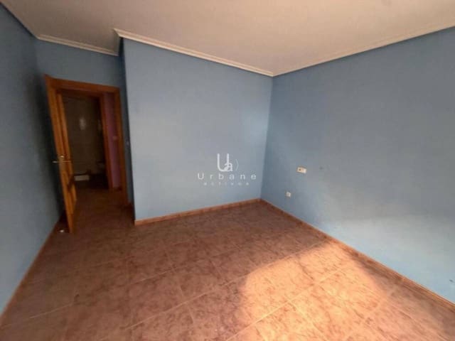 Piso de 3 habitaciones en Beniel en venta con garaje - 114.900 € (Ref: 9997892)