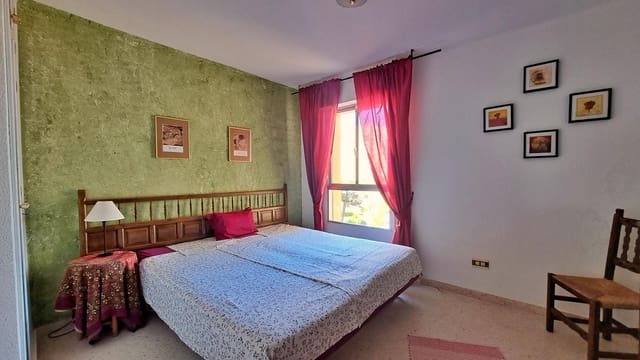 1 makuuhuone Huoneisto myytävänä paikassa Centro Internacional, Torrox mukana uima-altaan - 235 000 € (Ref: 10004237)