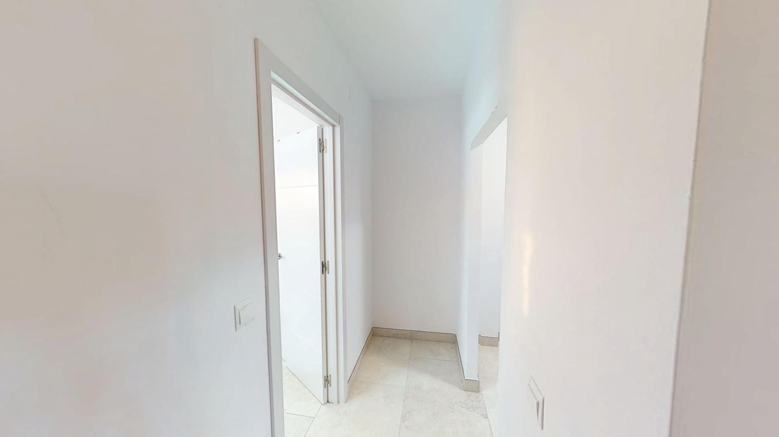 Chalet de 4 habitaciones en Torrox-Costa en venta con piscina garaje - 698.000 € (Ref: 10102670)