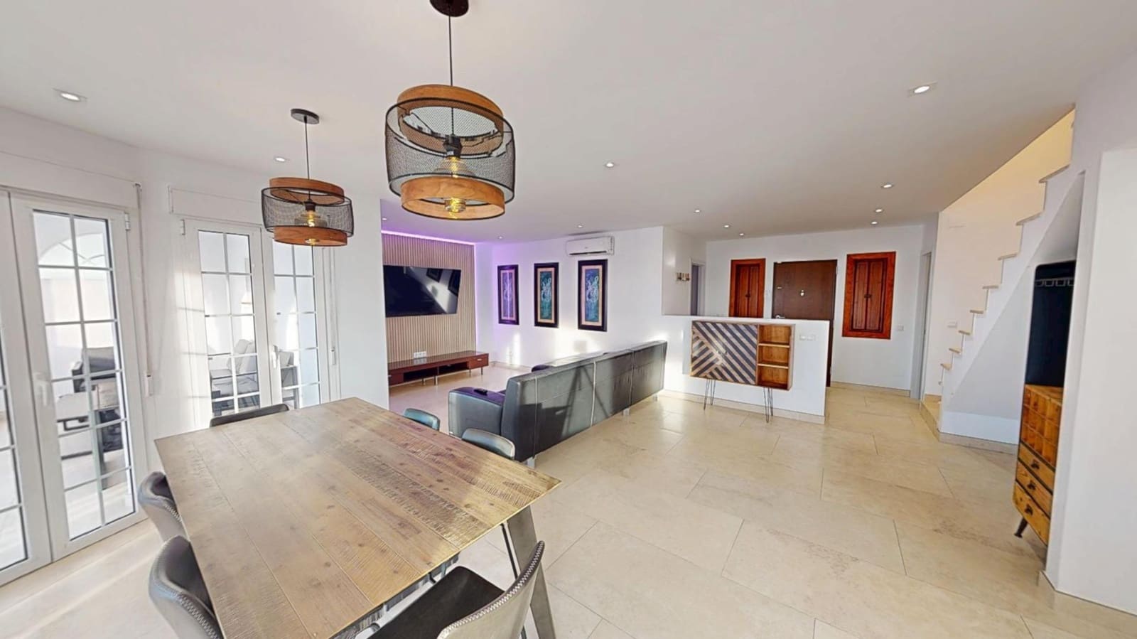Chalet de 4 habitaciones en Torrox-Costa en venta con piscina garaje - 698.000 € (Ref: 10102670)
