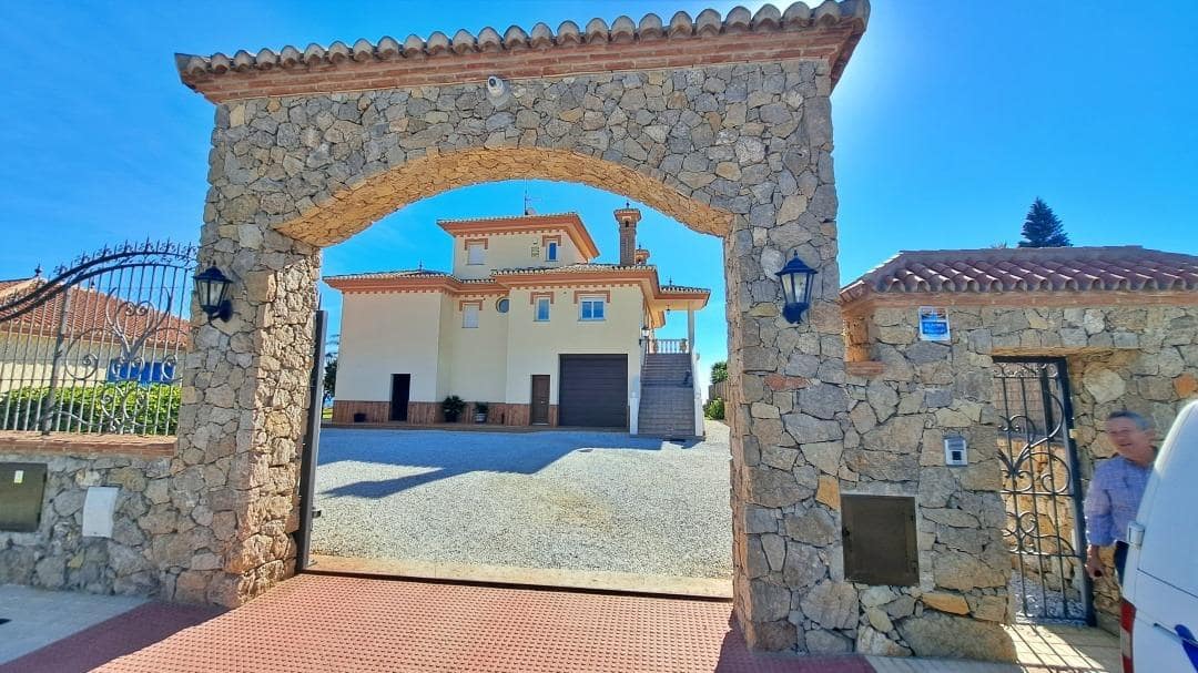 4 camera da letto Villa in vendita in Benajarafe - 1.800.000 € (Rif: 7937782)