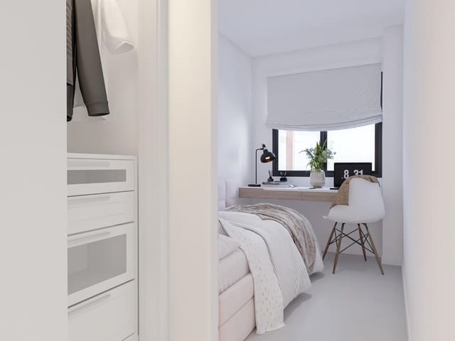 Ático de 3 habitaciones en Torre del Mar, Vélez-Málaga en venta con garaje - 341.950 € (Ref: 8245750)