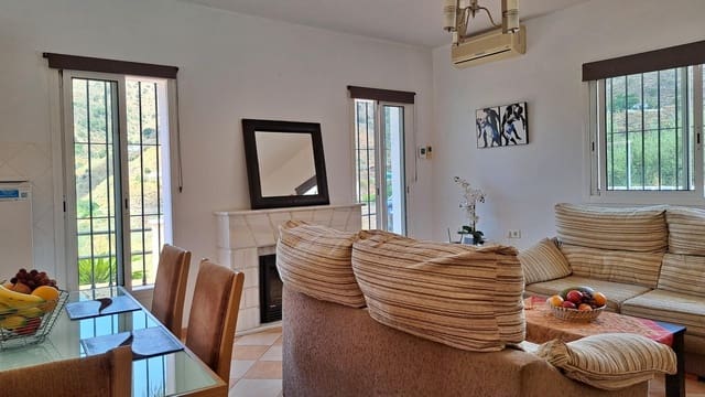 3 sypialnia Finka/Dom wiejski na sprzedaż w Arenas z basenem - 320 000 € (Ref: 8475106)