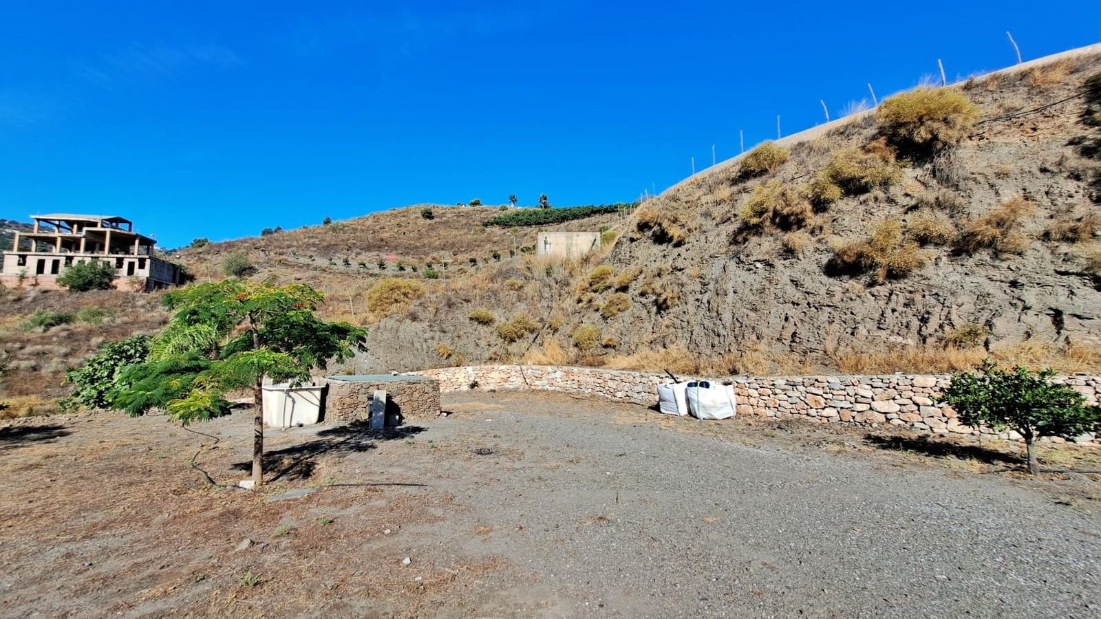 Finka/Dom wiejski na sprzedaż w Frigiliana - 364 850 € (Ref: 8652663)