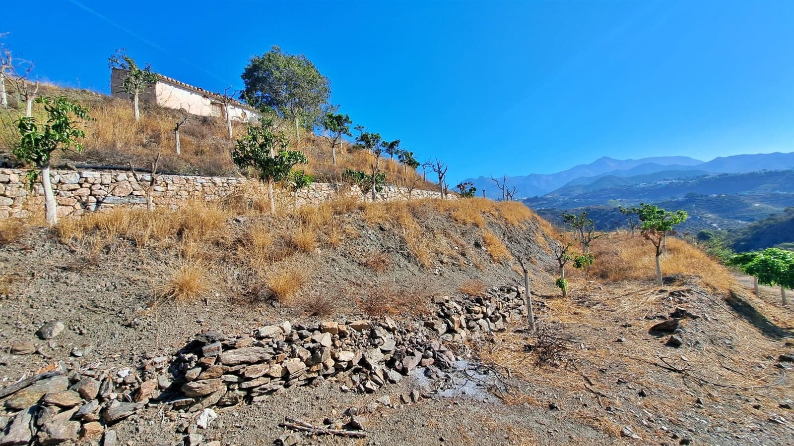 Finka/Dom wiejski na sprzedaż w Frigiliana - 364 850 € (Ref: 8652663)