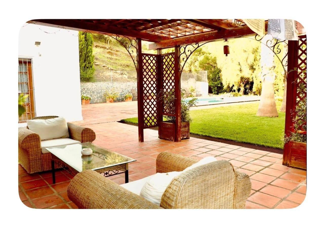 3 bedroom Finca/Country House for sale in Torrox with pool garage - € 589,000 (Ref: 9132371)