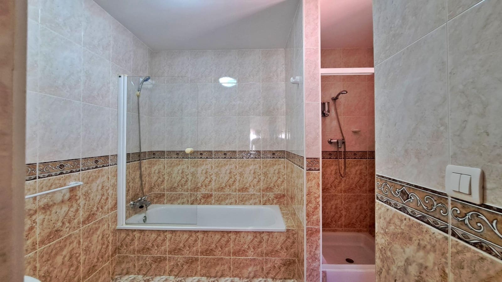 3 bedroom Finca/Country House for sale in Torrox with pool garage - € 589,000 (Ref: 9132371)