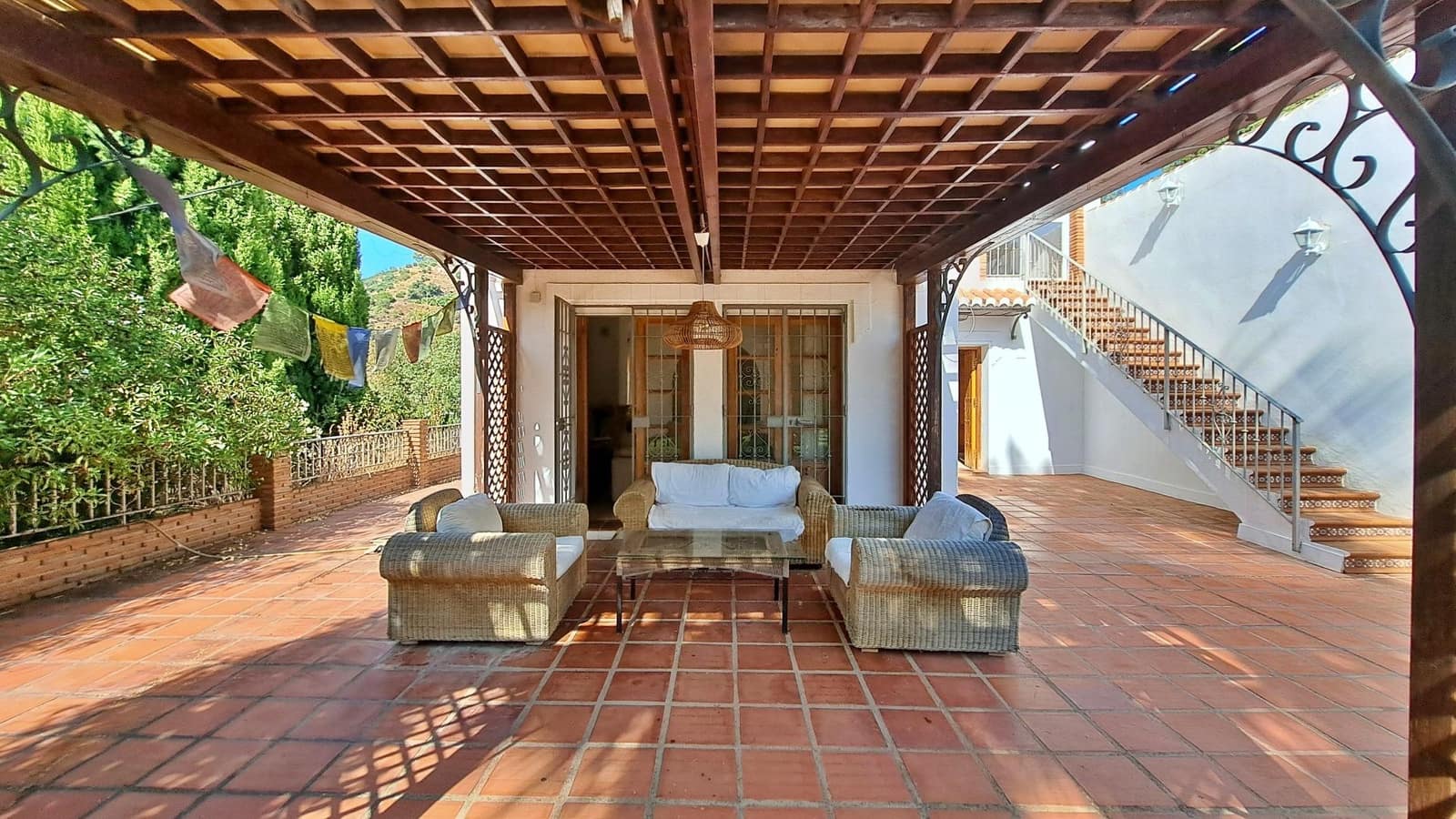 3 bedroom Finca/Country House for sale in Torrox with pool garage - € 589,000 (Ref: 9132371)