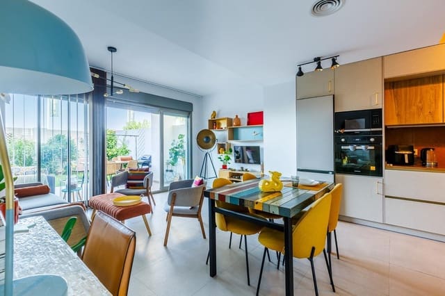 2 sovrum Lägenhet till salu i Caleta de Vélez, Vélez-Málaga - 390 000 € (Ref: 9255299)