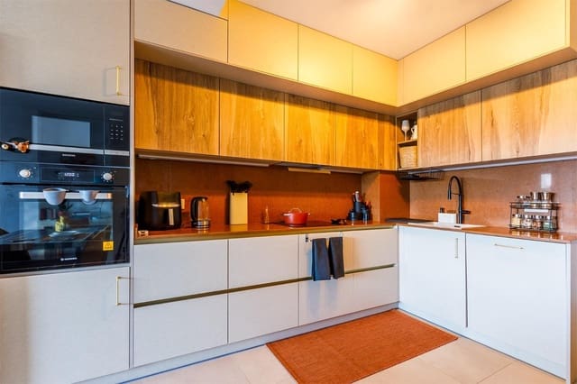 2 sovrum Lägenhet till salu i Caleta de Vélez, Vélez-Málaga - 390 000 € (Ref: 9255299)