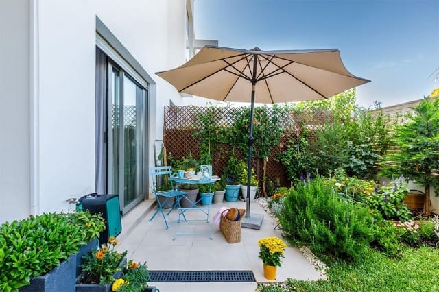 2 sovrum Lägenhet till salu i Caleta de Vélez, Vélez-Málaga - 390 000 € (Ref: 9255299)