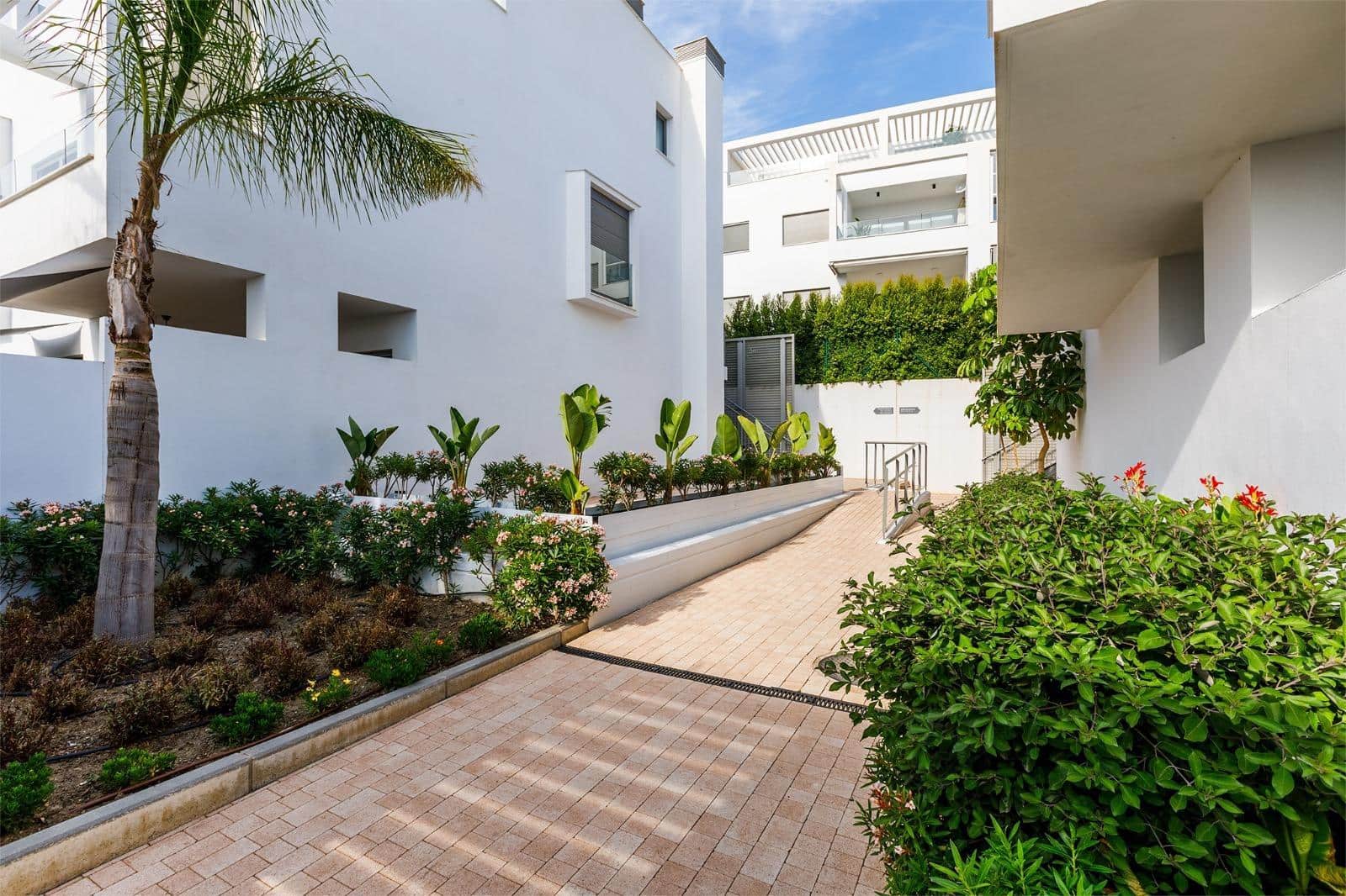 2 quarto Apartamento para venda em Caleta de Velez - 390 000 € (Ref: 9255299)