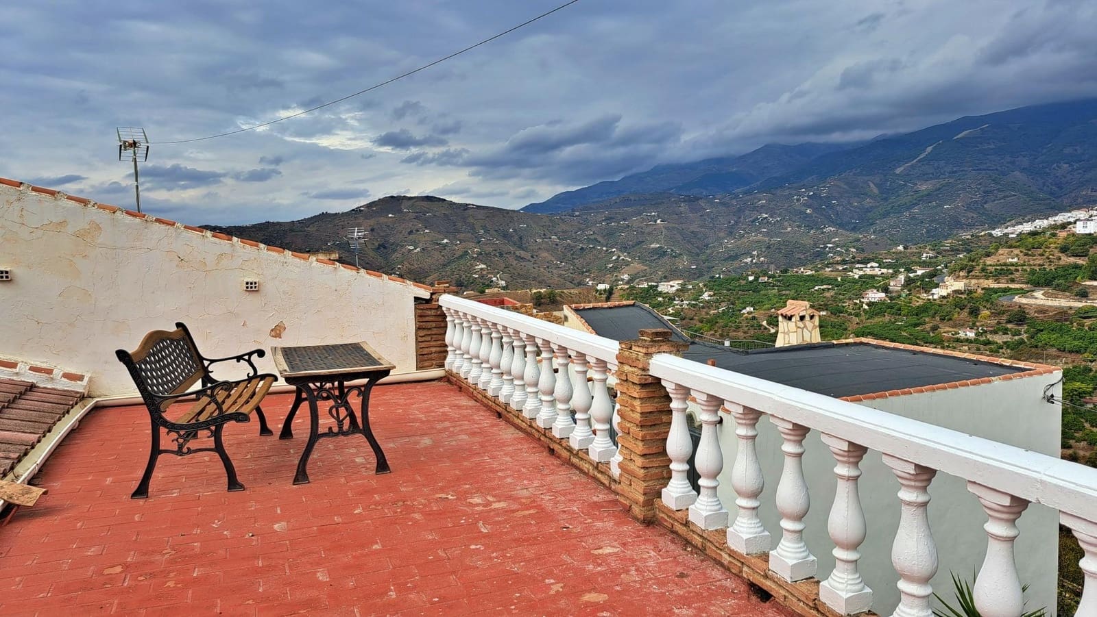 3 camera da letto Finca/Casa di Campagna in vendita in Competa con piscina garage - 349.000 € (Rif: 9382858)