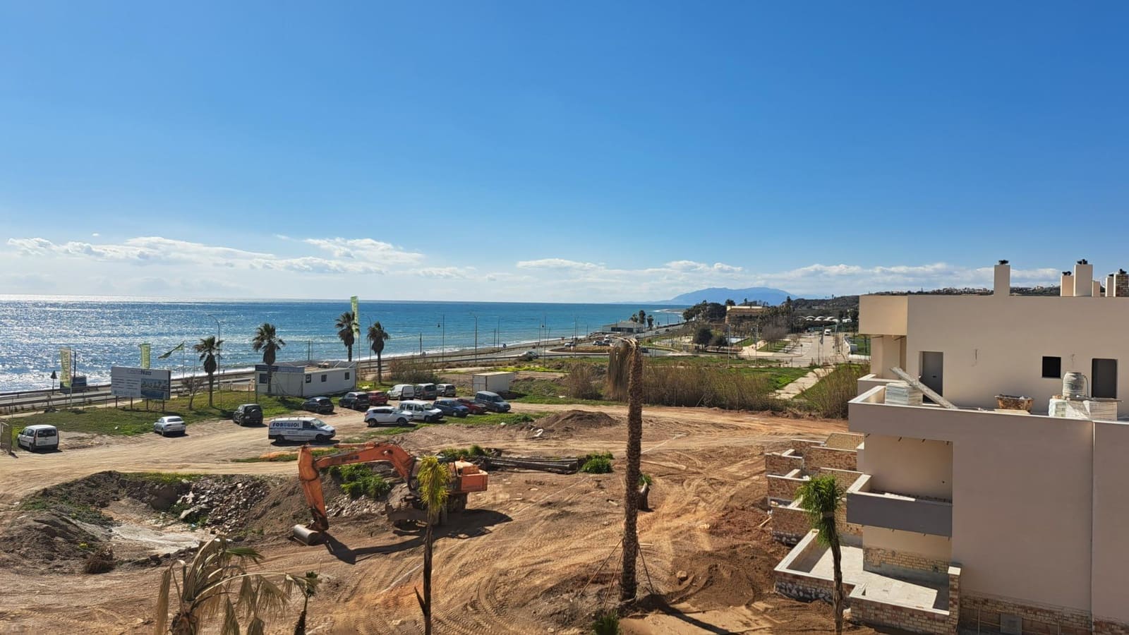 1 bedroom Flat for sale in Almayate with pool garage - € 341,000 (Ref: 9422460)