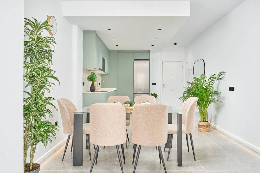 Apartamento de 2 habitaciones en Torrox-Costa en venta con piscina - 300.000 € (Ref: 9440152)