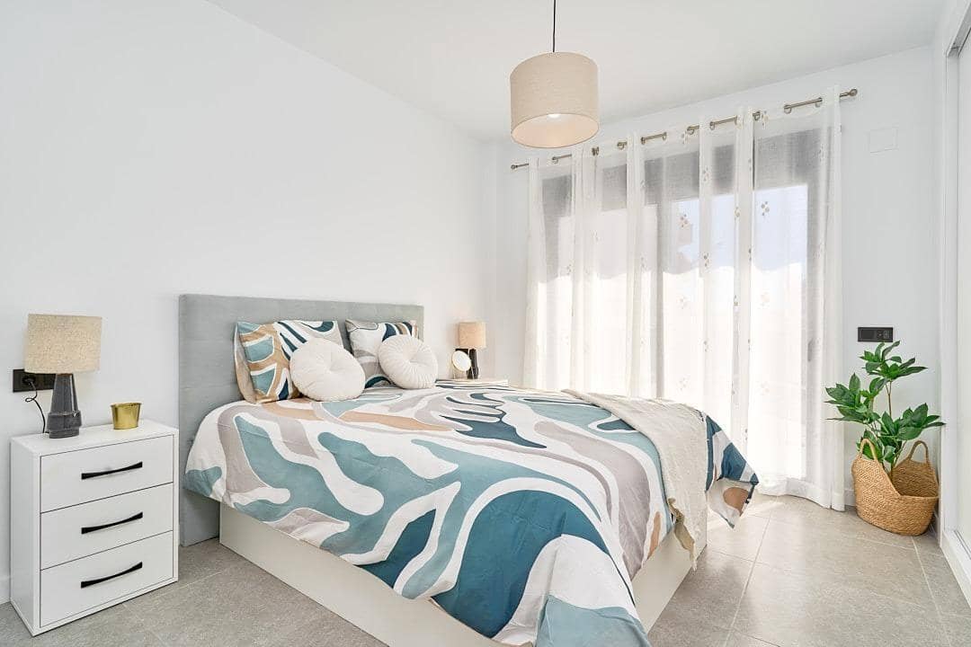 Apartamento de 2 habitaciones en Torrox-Costa en venta con piscina - 300.000 € (Ref: 9440152)