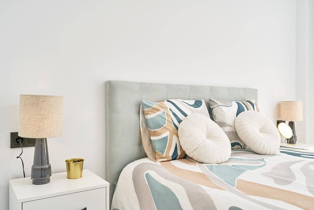 Apartamento de 2 habitaciones en Torrox-Costa en venta con piscina - 300.000 € (Ref: 9440152)