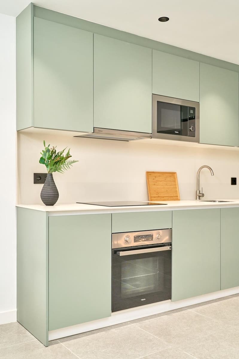 Apartamento de 2 habitaciones en Torrox-Costa en venta con piscina - 300.000 € (Ref: 9440152)