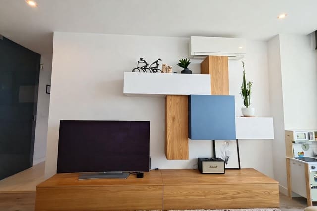 3 chambre Villa/Maison Mitoyenne à vendre à Caleta de Vélez, Vélez-Málaga avec piscine - 559 000 € (Ref: 9599559)