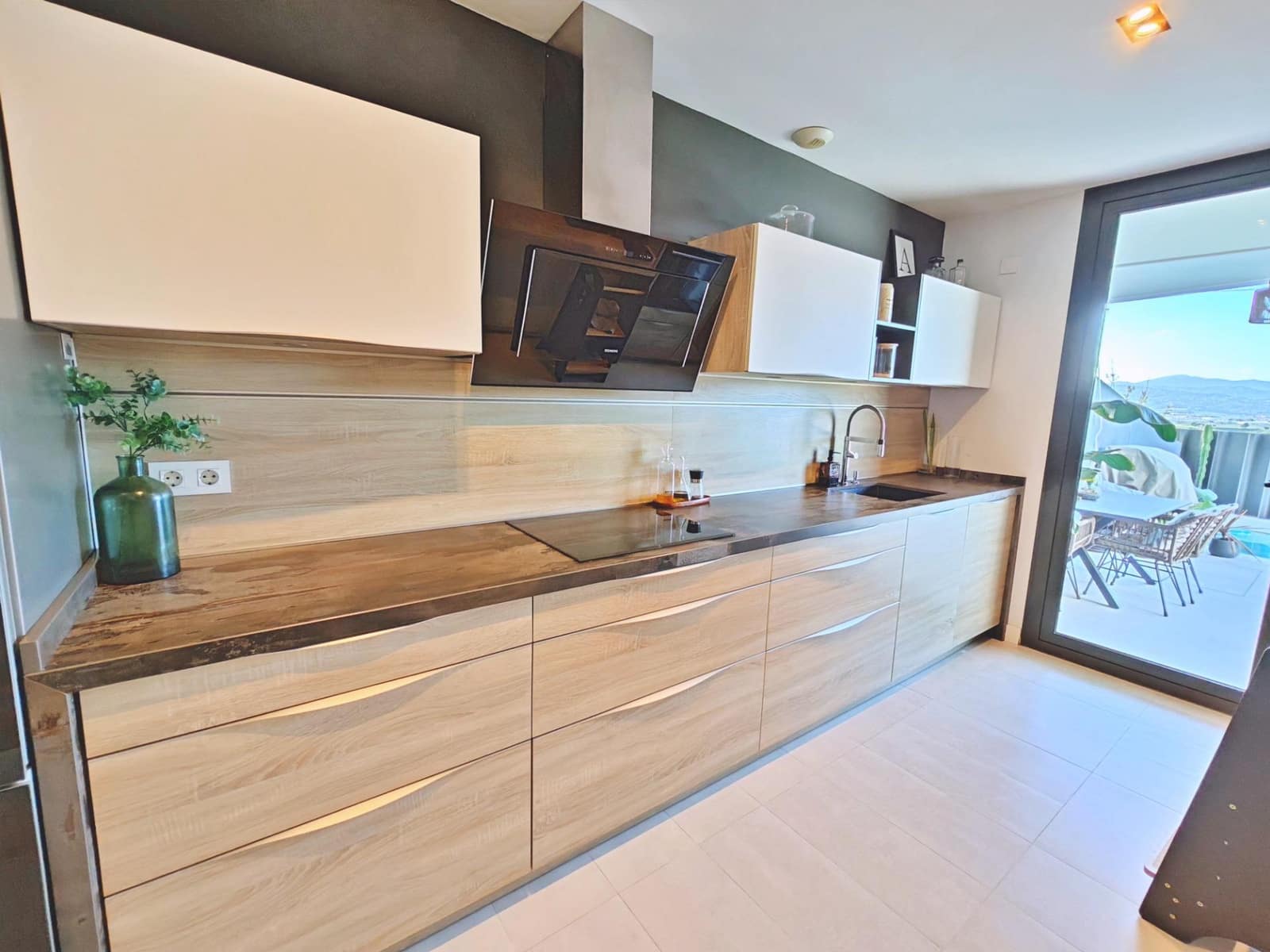 3 chambre Villa/Maison Mitoyenne à vendre à Caleta de Velez avec piscine - 559 000 € (Ref: 9599559)