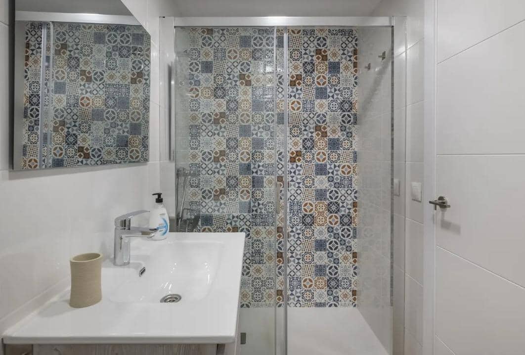 3 soverom Leilighet til leie i Velez-Malaga med svømmebasseng - € 1 500 (Ref: 9735599)