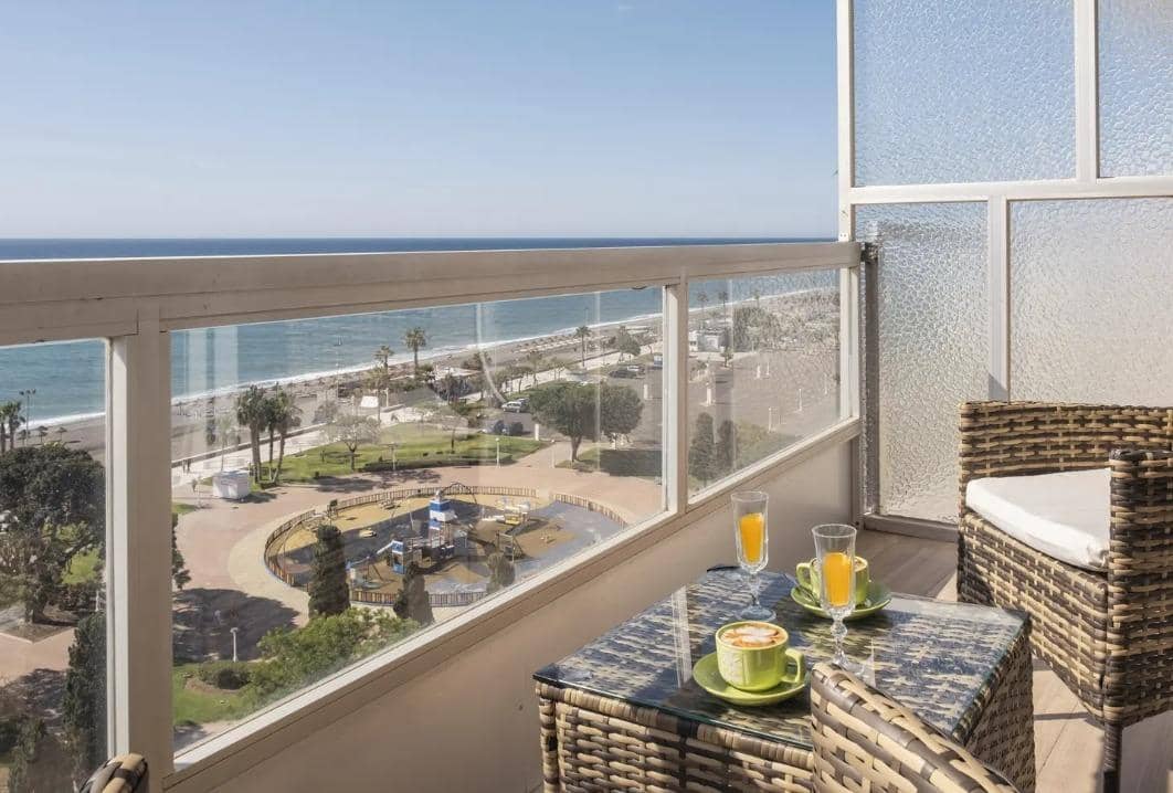 3 soverom Leilighet til leie i Velez-Malaga med svømmebasseng - € 1 500 (Ref: 9735599)