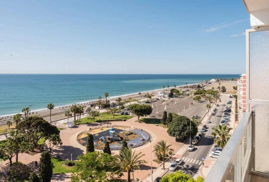 3 soverom Leilighet til leie i Velez-Malaga med svømmebasseng - € 1 500 (Ref: 9735599)