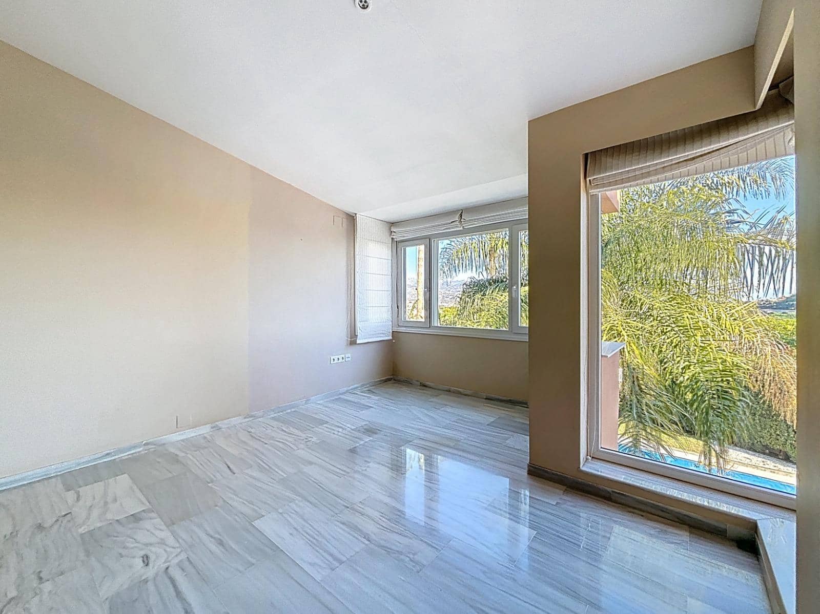 4 camera da letto Villa in vendita in Almayate con piscina - 640.000 € (Rif: 9800639)