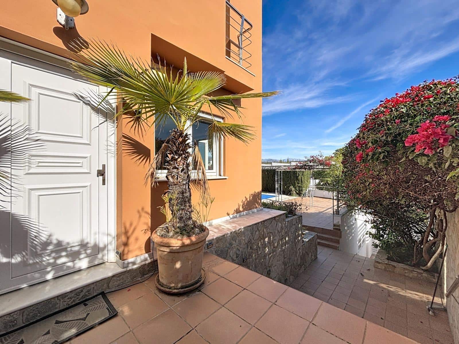 4 camera da letto Villa in vendita in Almayate con piscina - 640.000 € (Rif: 9800639)