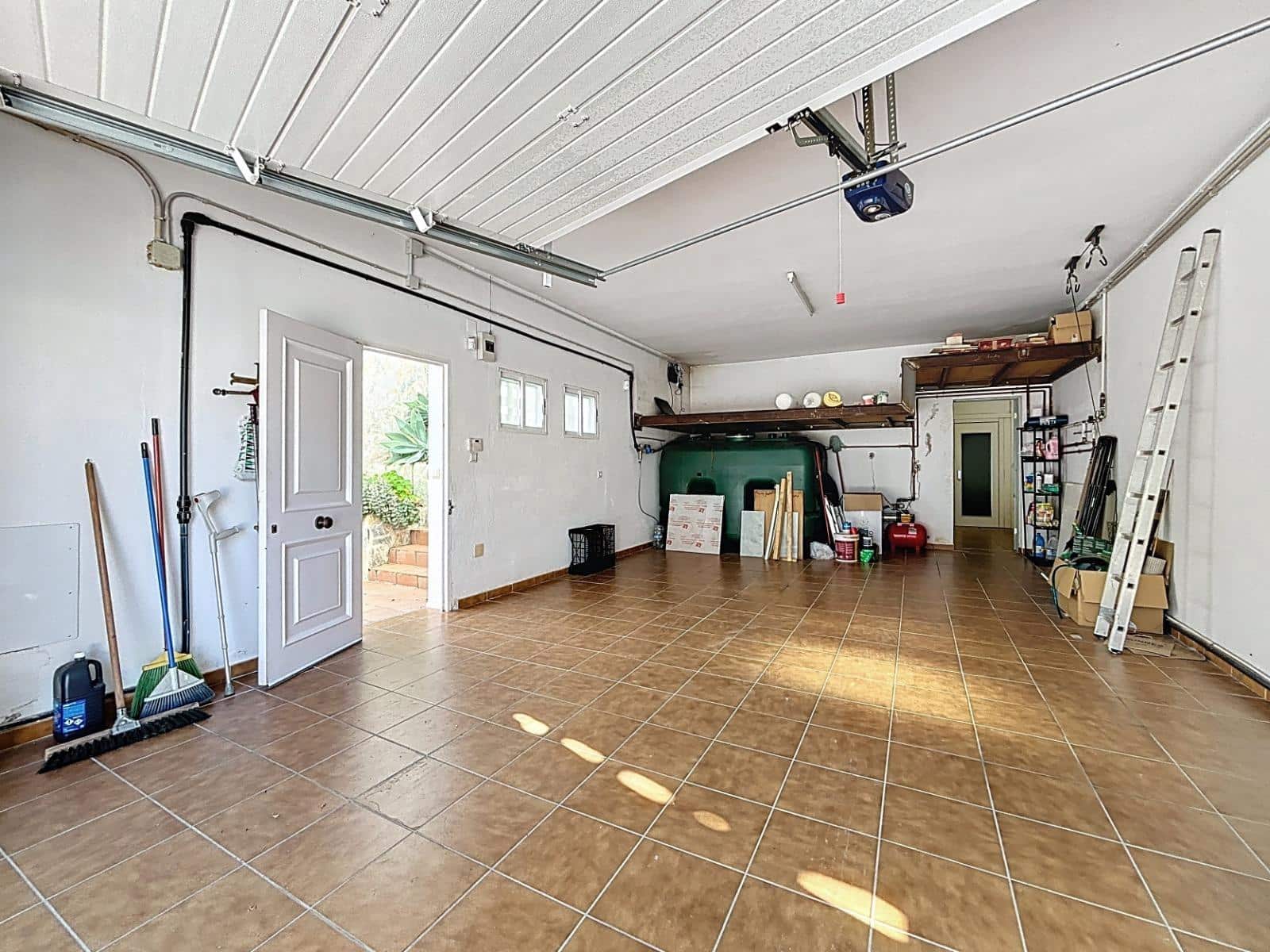 4 camera da letto Villa in vendita in Almayate con piscina - 640.000 € (Rif: 9800639)