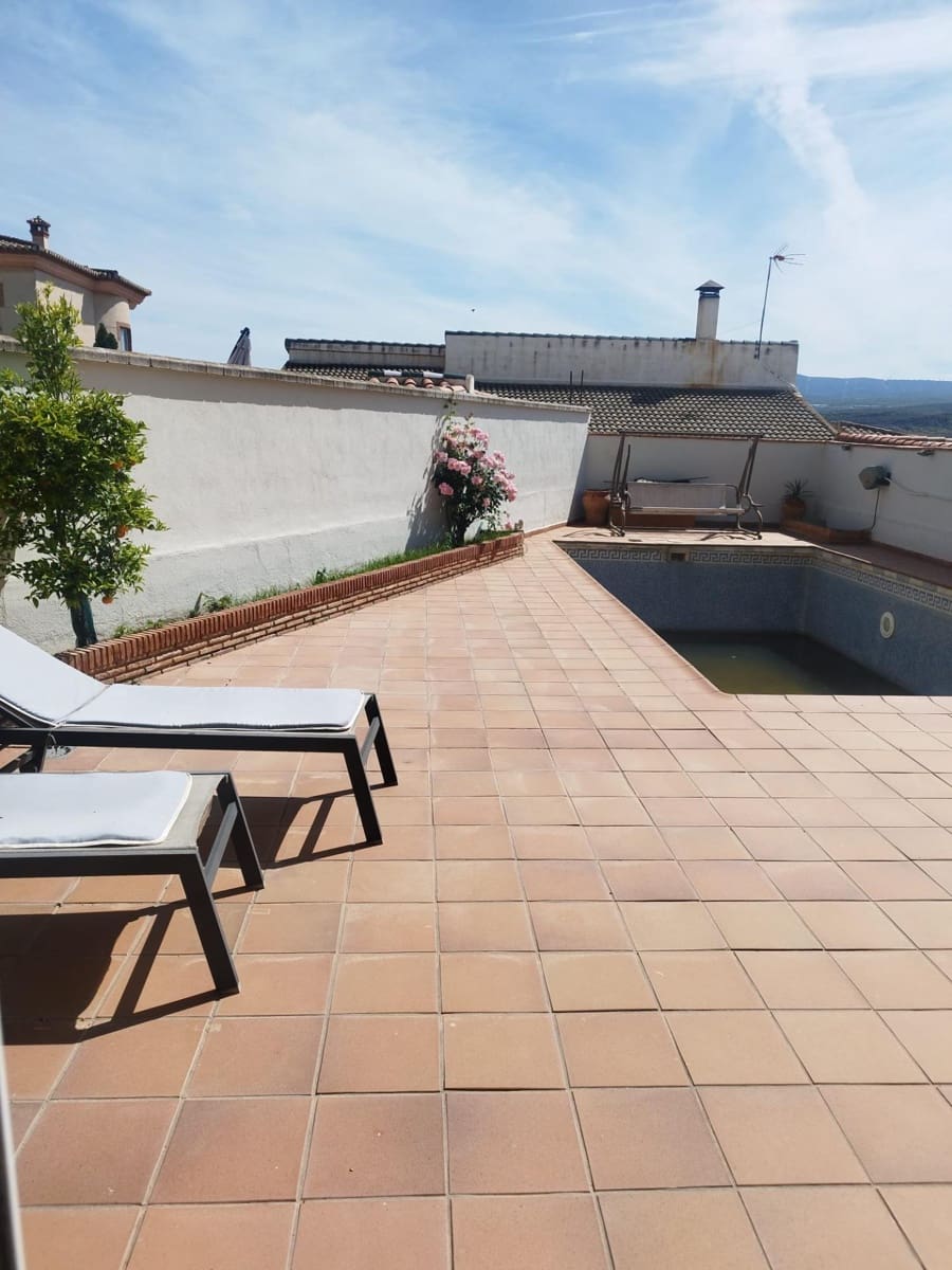 Semi-detached Villa for sale in Padul - € 299,000 (Ref: 9829172)