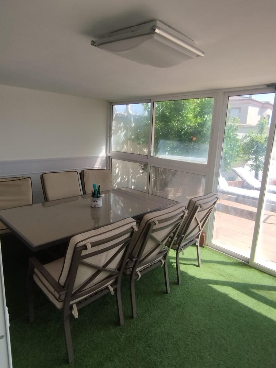 Semi-detached Villa for sale in Padul - € 299,000 (Ref: 9829172)